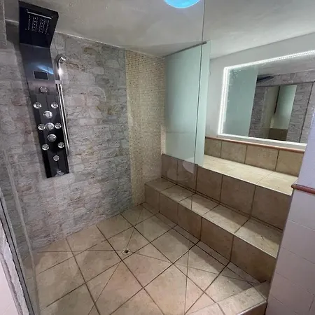 Apartment Hermitage